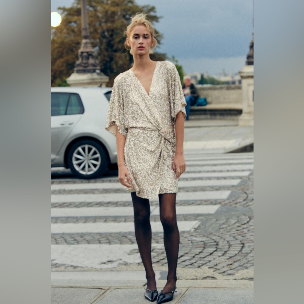 ZARA SEQUIN MINI DRESS SIZE S
